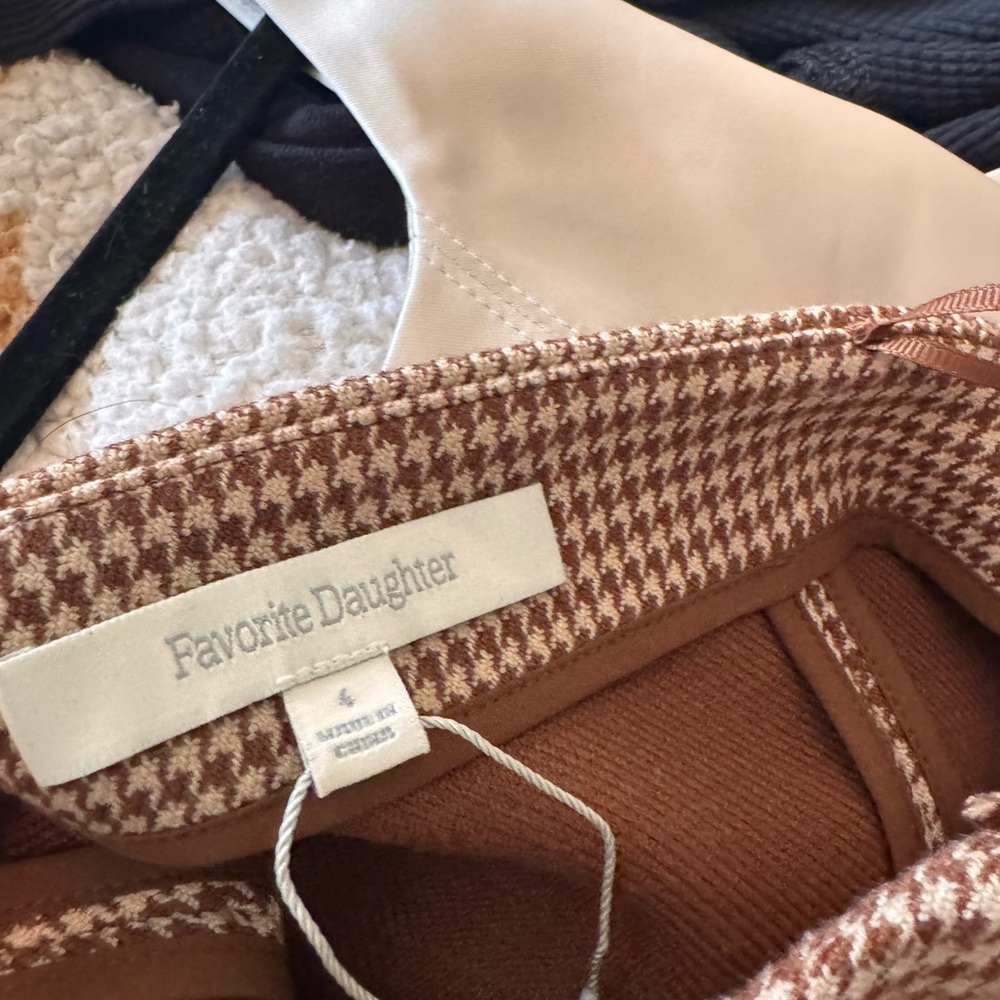 Favorite Daughter Bustier in Toffee Houndshooth - Picture 5 of 8